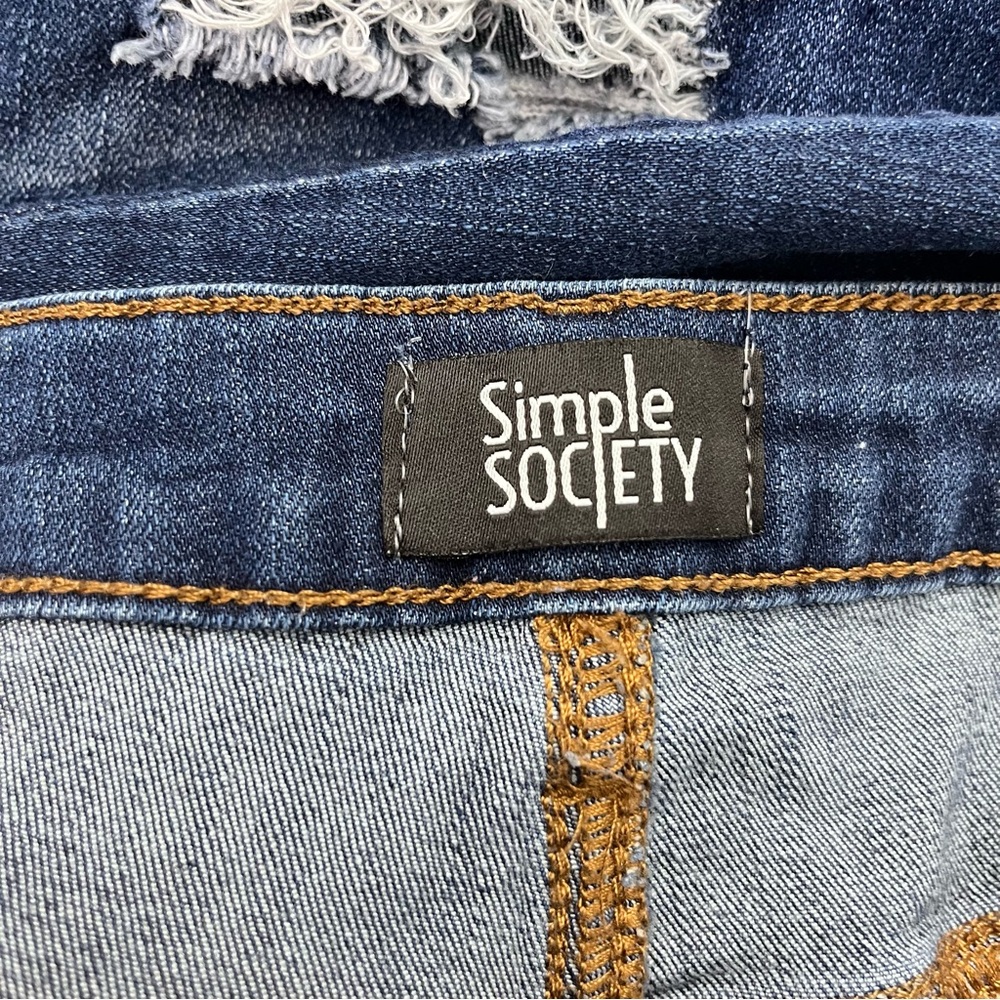 Simple Society  Distressed Dark Blue Skinny Jeans size 17/33 - Picture 2 of 3